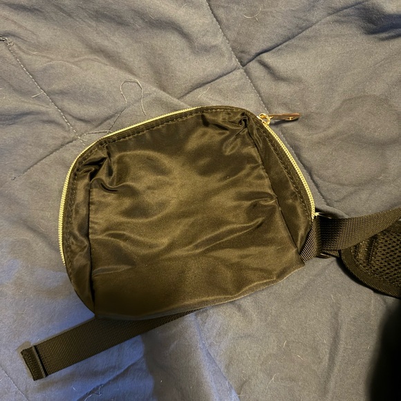 Backpack - Picture 3 of 3